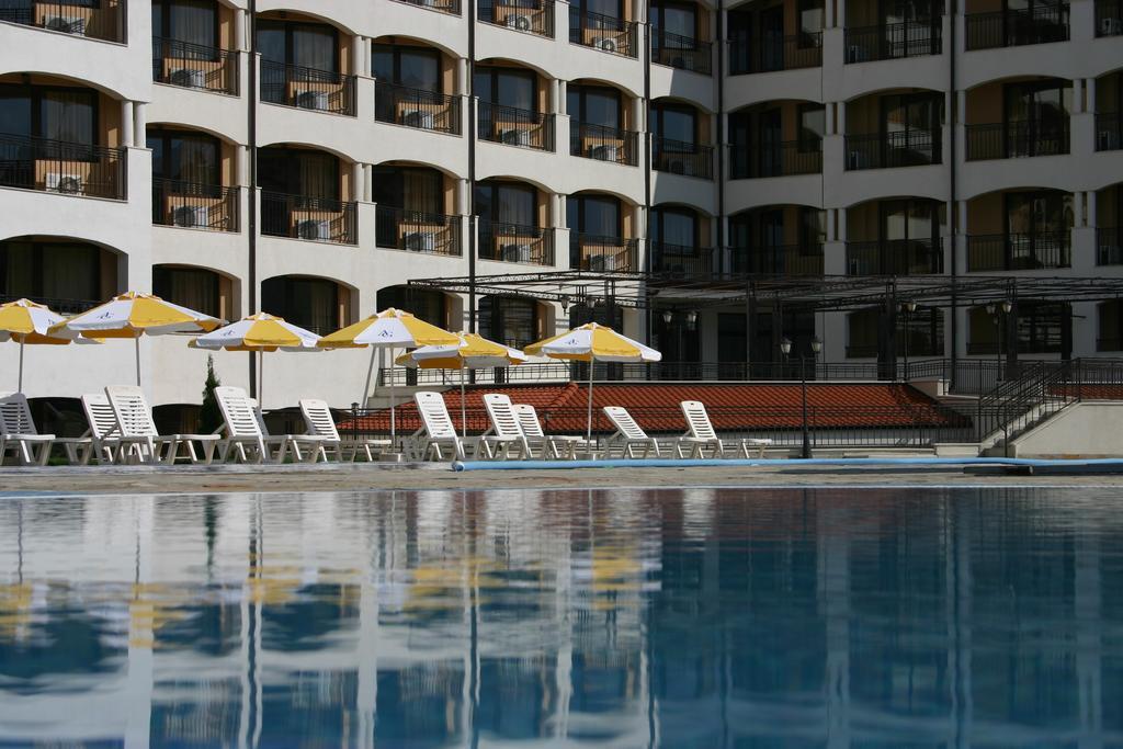 Aparthotel Regina Mare Tsarevo Eksteriør bilde